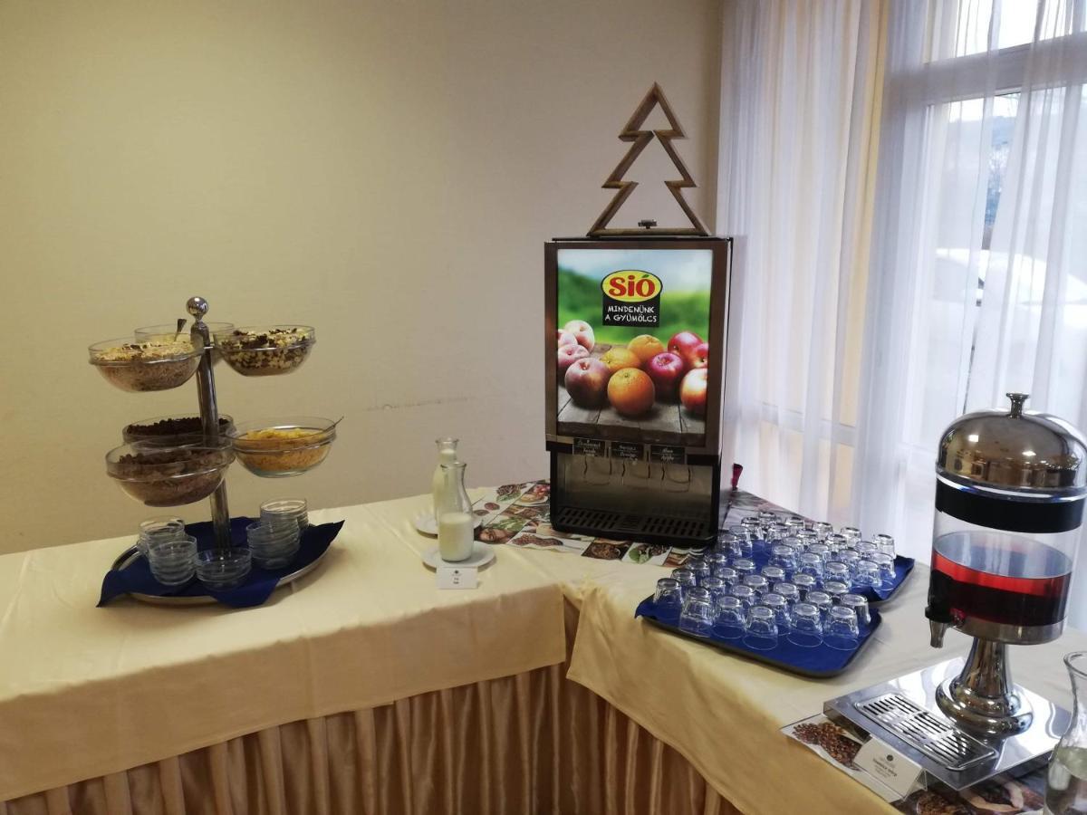 Balaton&Center Wellness Apartman Siofok Bagian luar foto